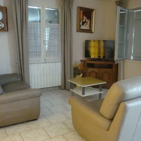 La Tuilerie Vila Noyers-sur-Cher Exterior foto